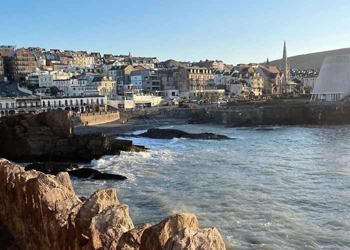 Ilfracombe Sea Rock 4 1 Bedroom