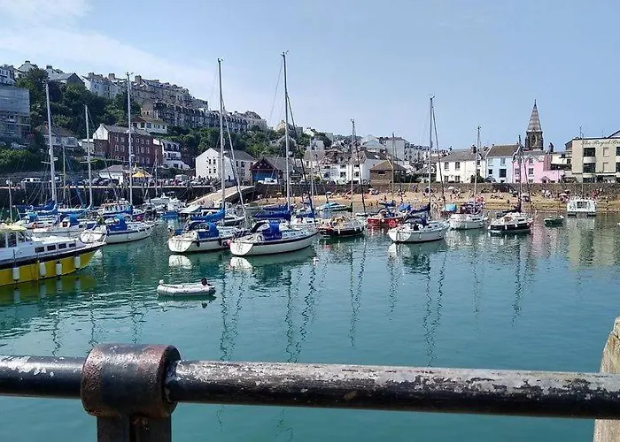 Ilfracombe Sea Rock 4 1 Bedroom